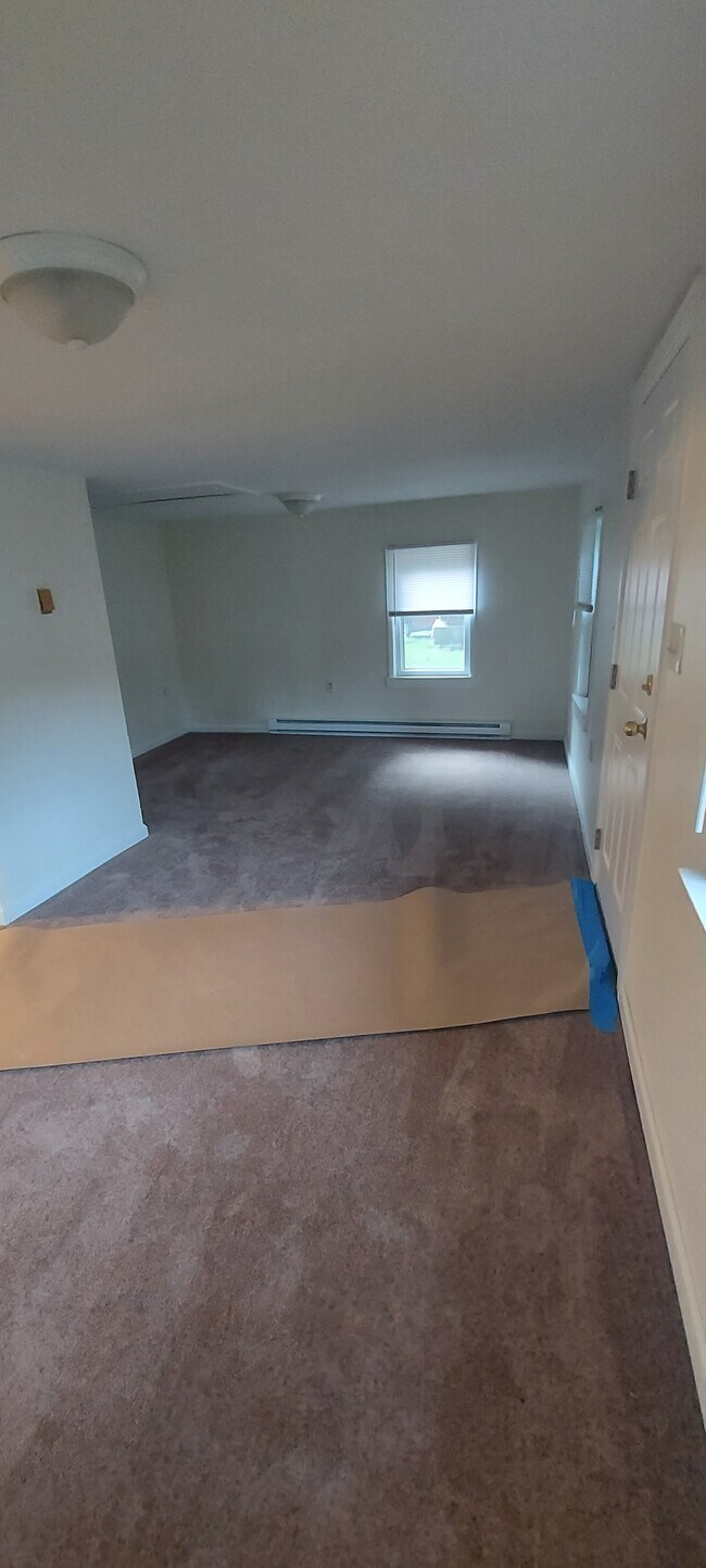 2400 White Oak Rd Rental For Rent in Dover, DE