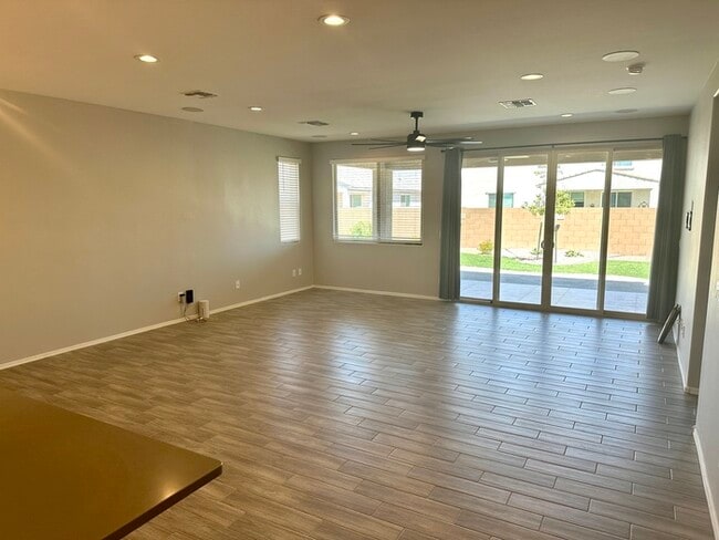 Photo - Massive RV Garage plus fantastic floorplan in Casa Vista