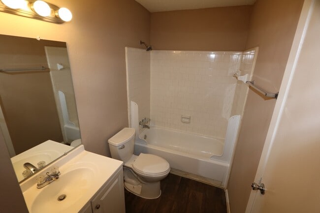 Photo - 4411 Prairie Meadow Dr