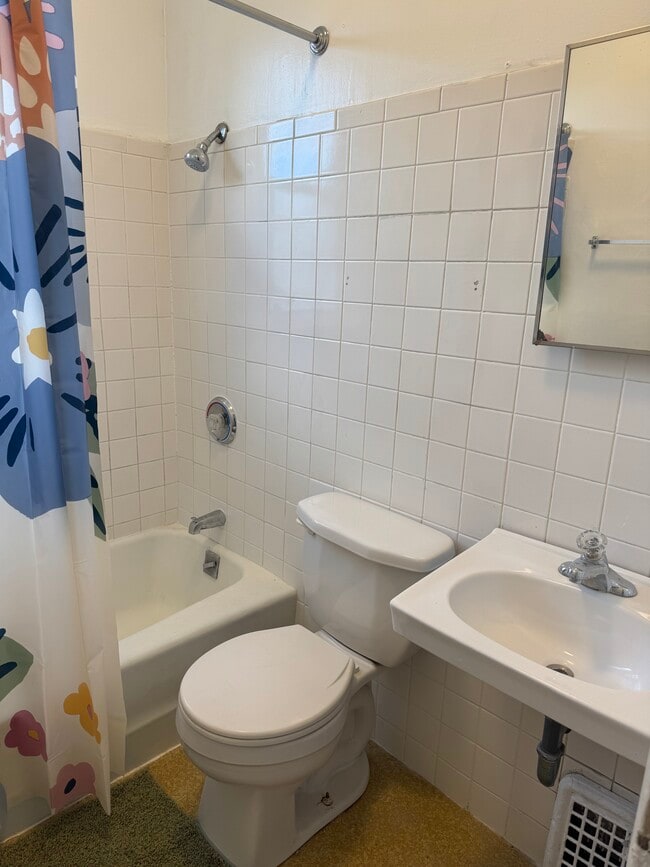 Photo - 1712 E Park Pl Unidad 2