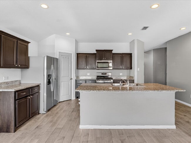2225 Blythwood Trail