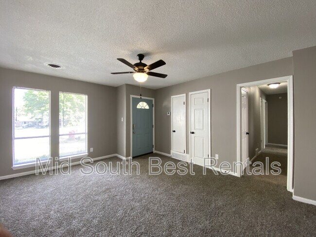 Photo - 5008 Greenbranch Cove