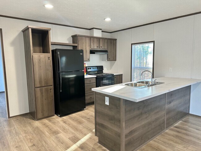 Photo - 416 Chloe Cir