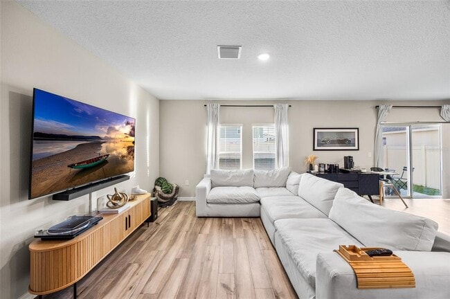 Photo - 7798 Peace Lily Ave