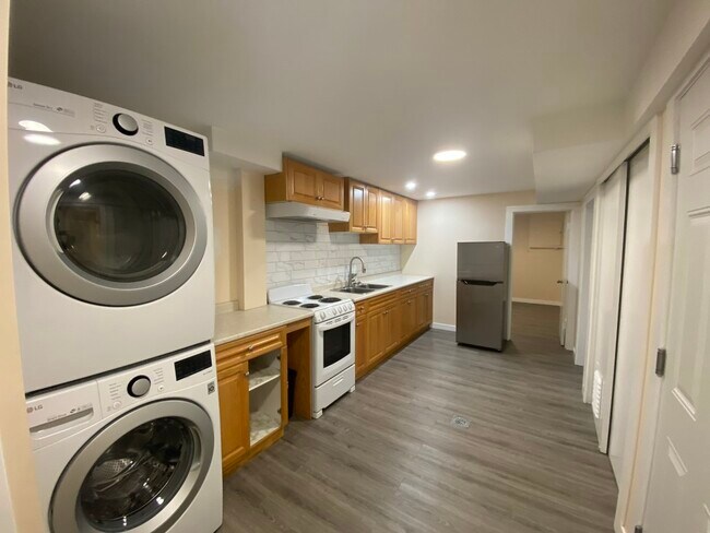 Photo - 1110 St Patrick Crescent