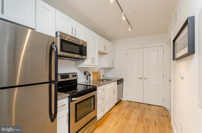 Photo - 224 Church St Unidad 417