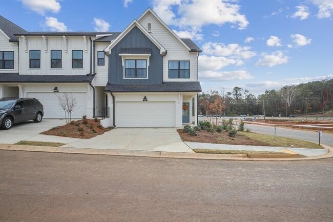 Photo - 111 Lipscomb Cir SE