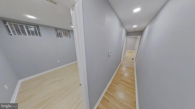 Photo - 1831 W Diamond St