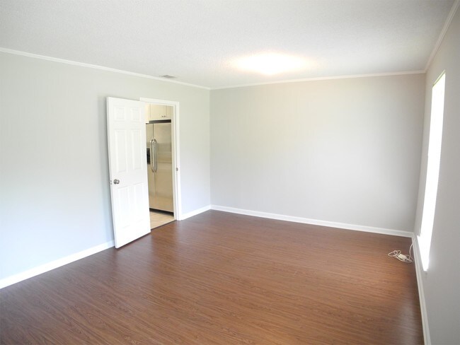 Photo - 26 Beaver Run Dr