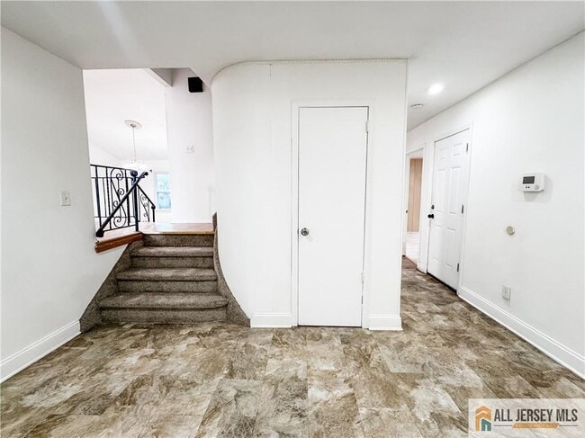 Photo - 742 Grove Ave
