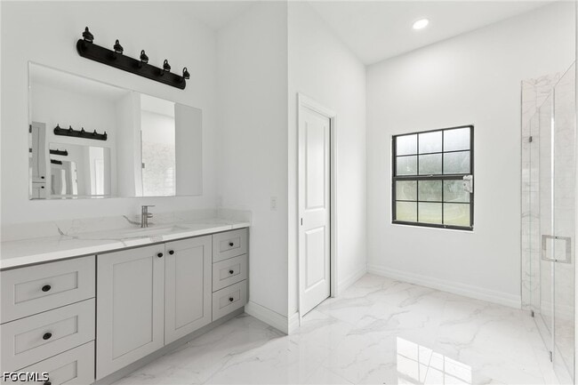 Photo - 2208 Nelson Rd N