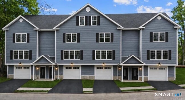 Building Photo - 15 Colby Ct Unit B