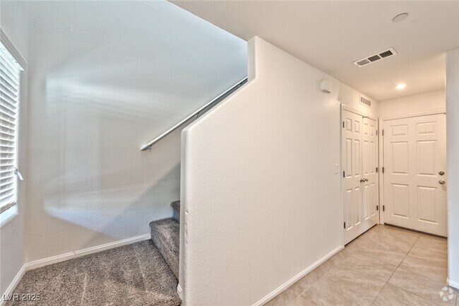Building Photo - 1116 Tektite Ave Rental