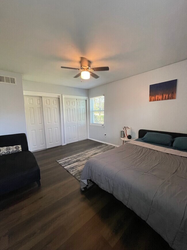 Bedroom - 2429 Lawrenceville Hwy Unit #8