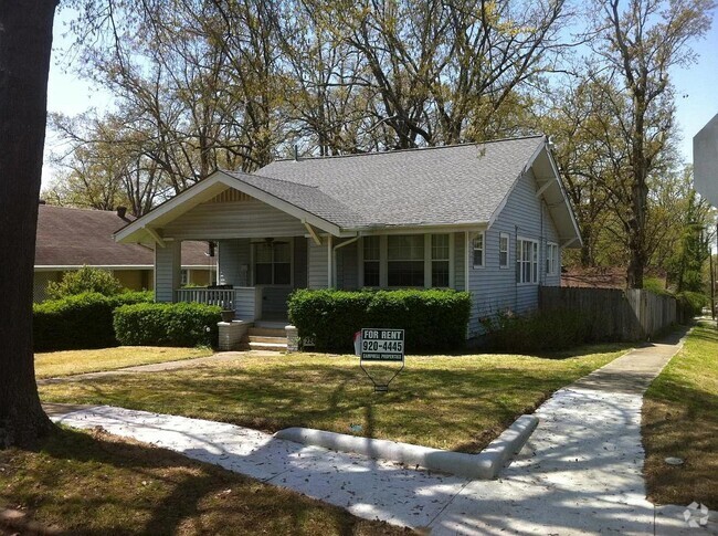 Building Photo - 224 Beechwood St Rental