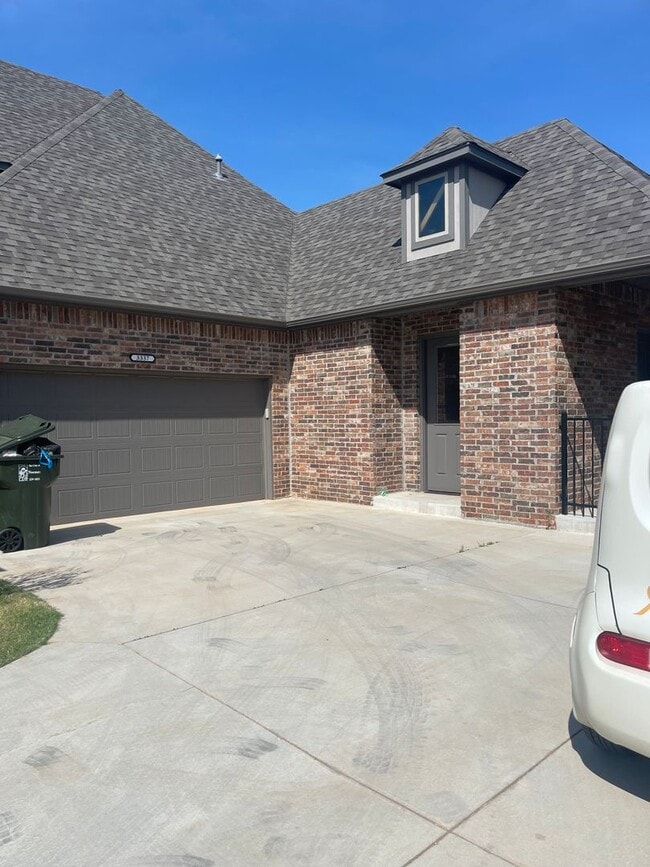 Building Photo - 3337 Enclave Pl