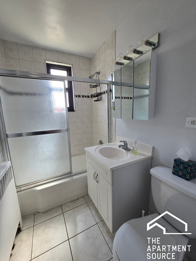 Photo - 7324 N Ridge Blvd Unit 3E