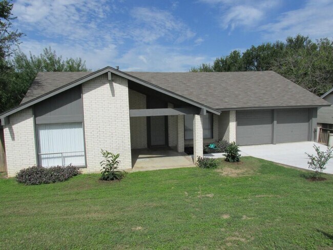 Photo - 6120 Hylawn Dr