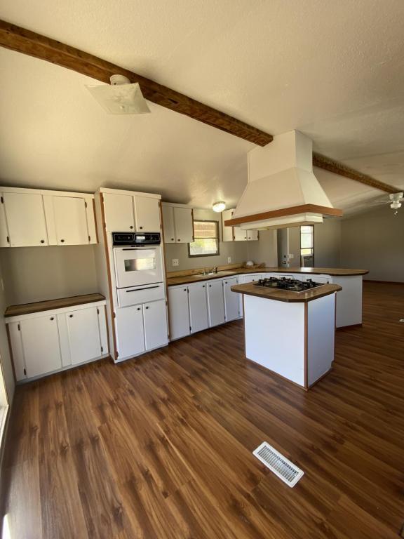 Photo - 4005 Hilltop Dr