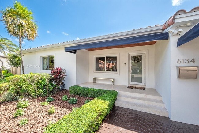 Photo - 6134 SW 28th St