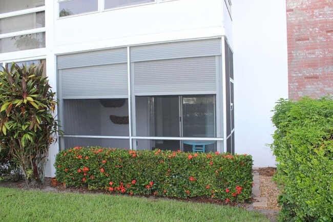 Photo - 2929 SE Ocean Blvd Unit B-2