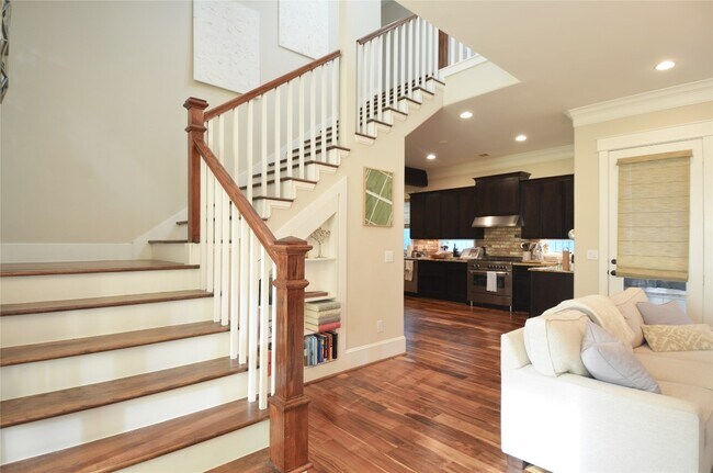 Photo - 8610 Ashland Way