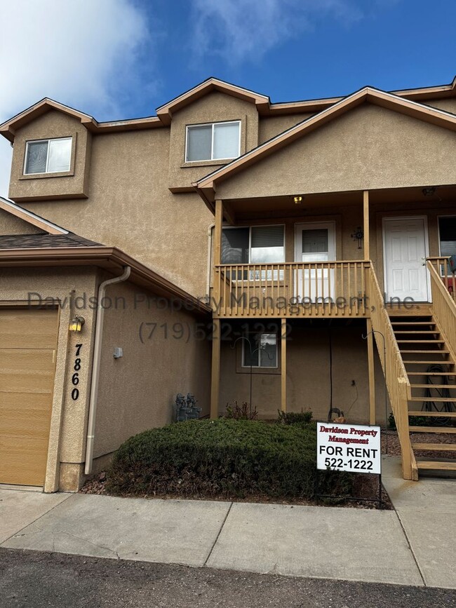Great 3 Bedroom Condo the Briargate Area - Great 3 Bedroom Condo the Briargate Area