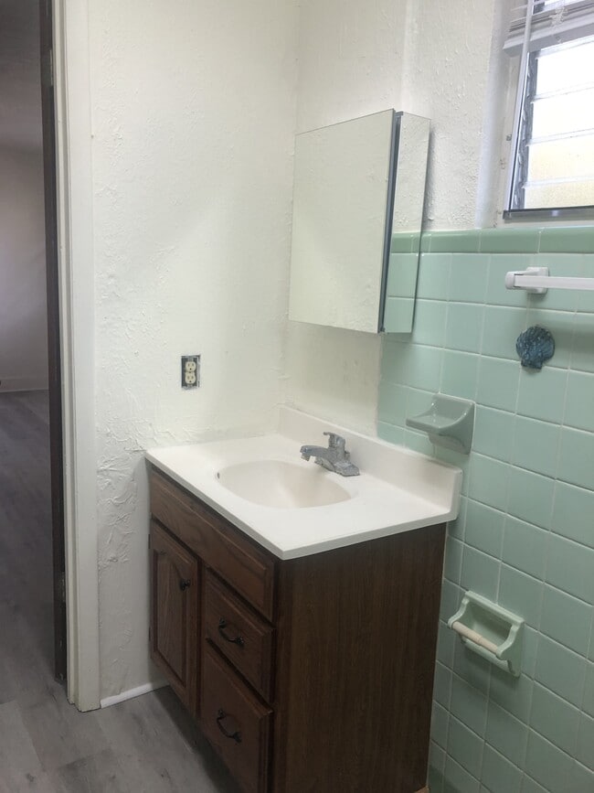 Photo - 14343 Walsingham Rd