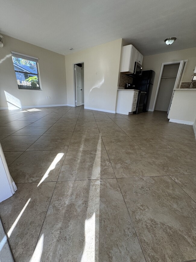 Photo - 1604 8th Ave W