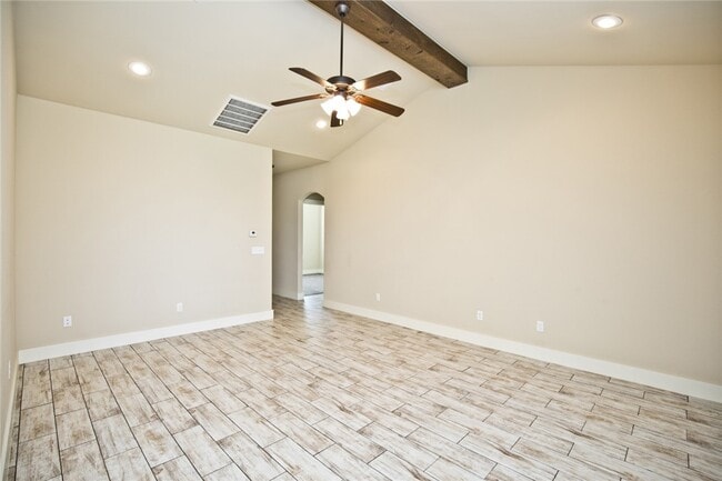 Photo - 108 Alder St