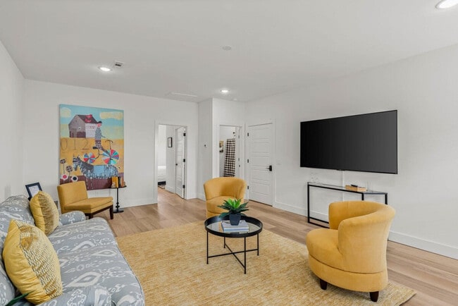 Building Photo - 2606 SW Livingston Square Rental