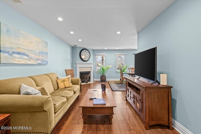 Photo - 26 Bayview Ct