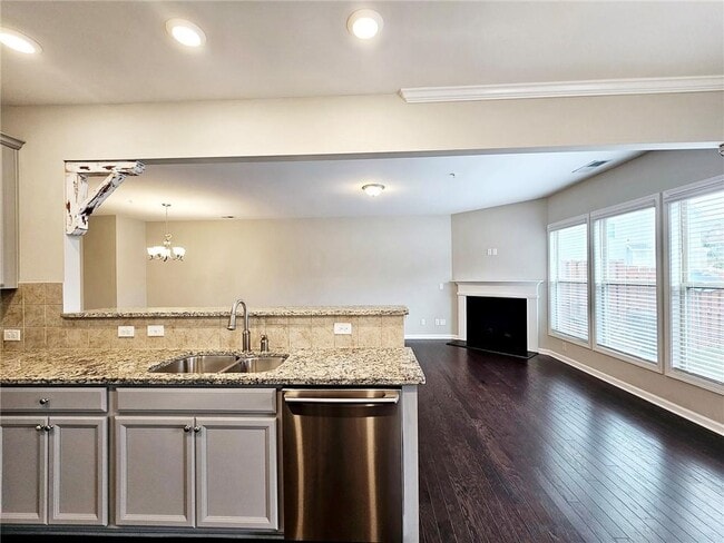 Photo - 1216 Fischer Trace