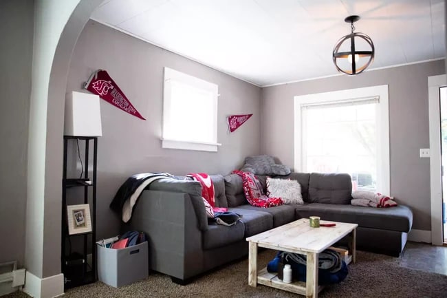 Cst #A - Living Room - 910 NE C St