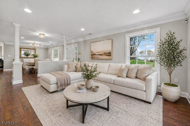 Photo - 44 Peach Tree Ln