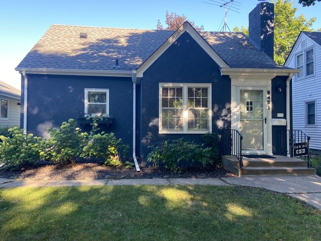 Photo - 5451 Washburn Ave S
