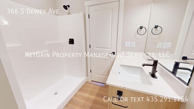 Photo - 366 S Dewey Ave