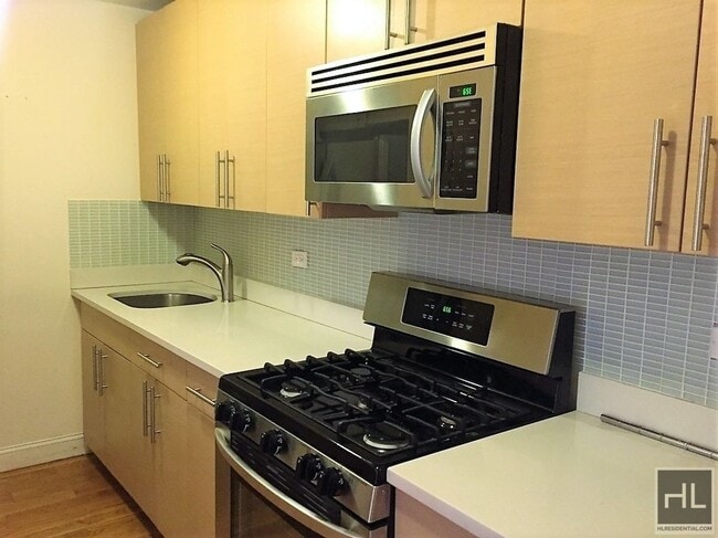 Photo - 3030 Middletown Rd Unit 5C