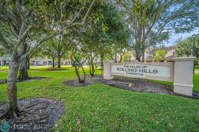 Photo - 3184 Fairway Cir Townhome