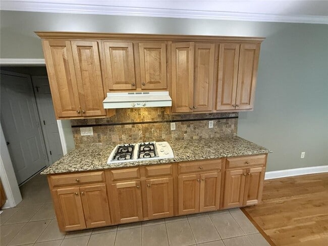 Photo - 5730 Devonshire Way