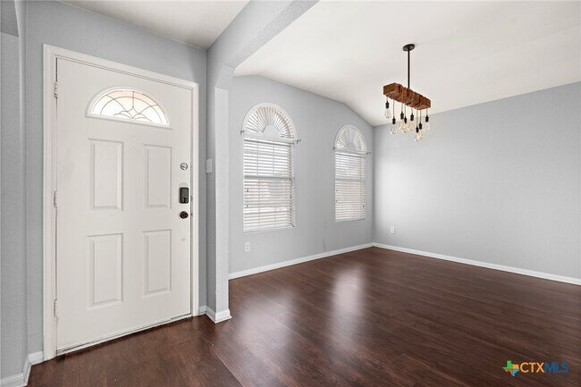 Photo - 3308 Catalina Dr