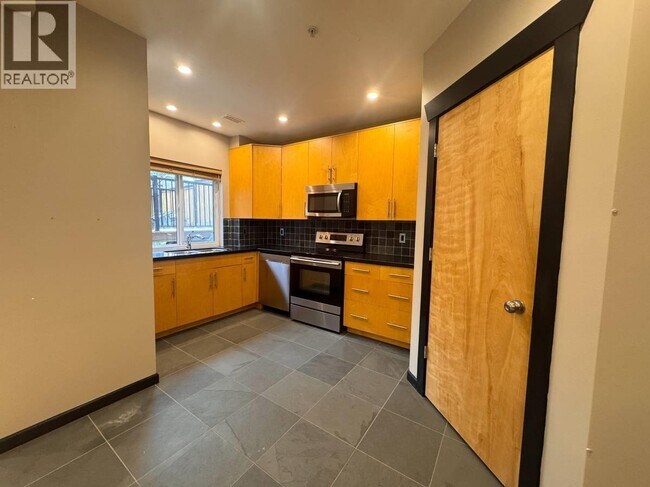 Photo - 22831 Foreman Dr