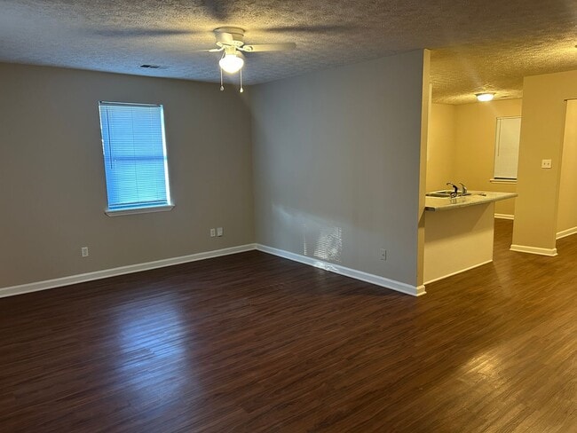 1011 Wellington Dr Unidad 1011 Wellington Dr