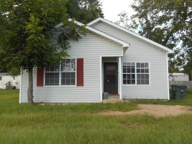 Building Photo - East Park Ave, Enterprise, AL