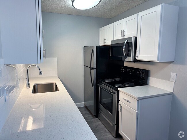 Renovated Kitchen - Reserve at Water Tower Village Rental