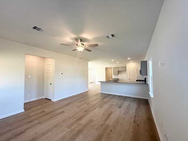 Photo - 15455 Foresail Ln