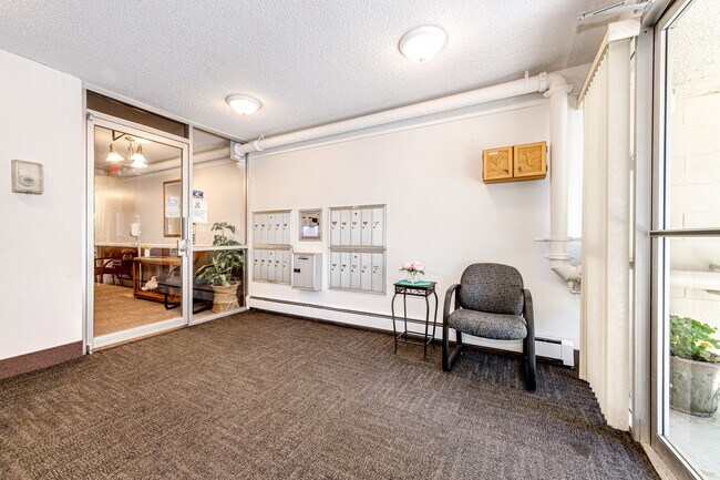 Photo - 3184 S Heather Gardens Way