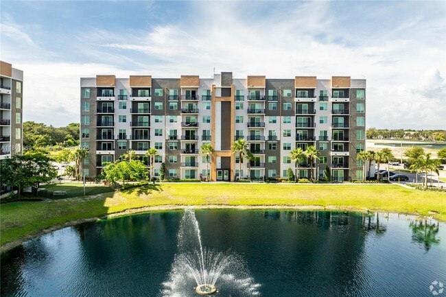 Building Photo - 19275 NW 27th Ave Unit 4512 Rental