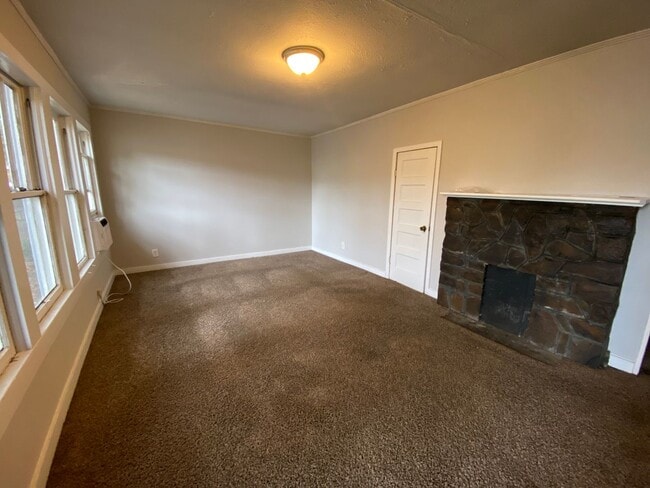 Photo - Shiplap Heaven - 2 bedrooms, 1 bathroom - North Rome