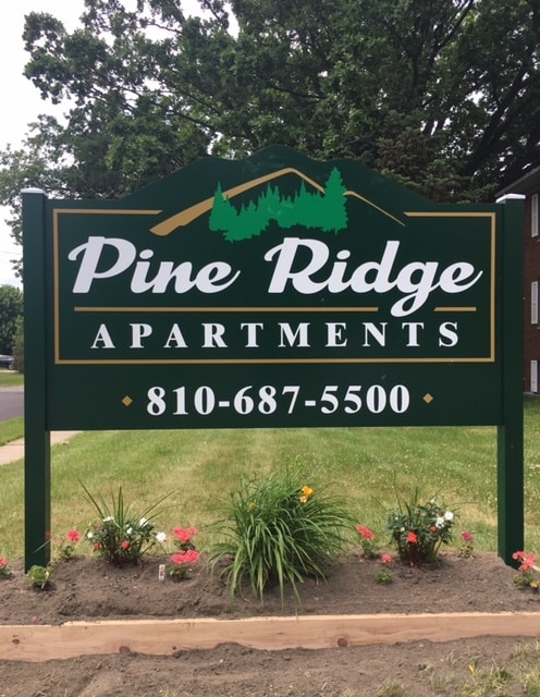 Pine Ridge Sign